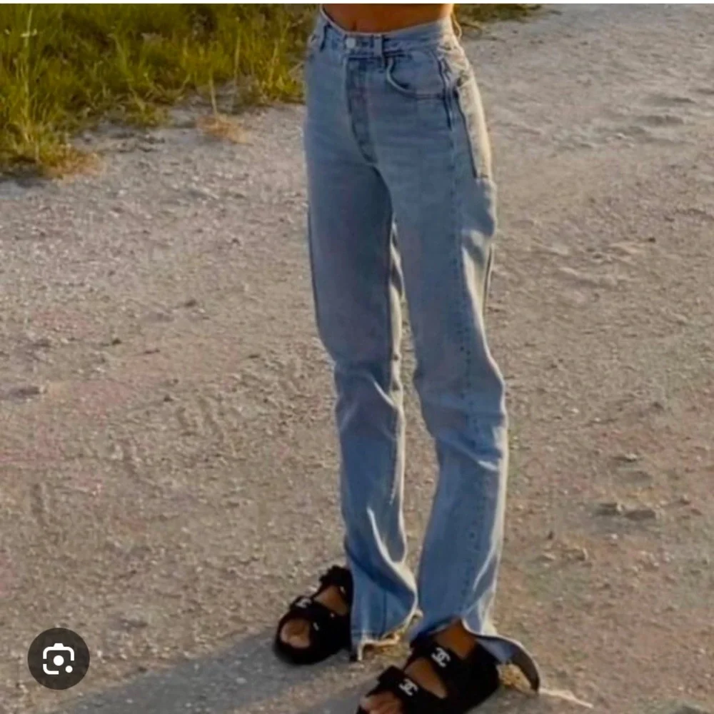 EB DENIM vintage Levi’s jeans - unraveled jeans (as seen on Hailey Bieber) - Picture 13 of 15
